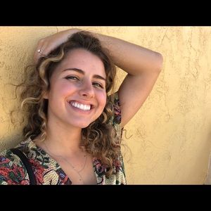 Meet your Posher, Josephine